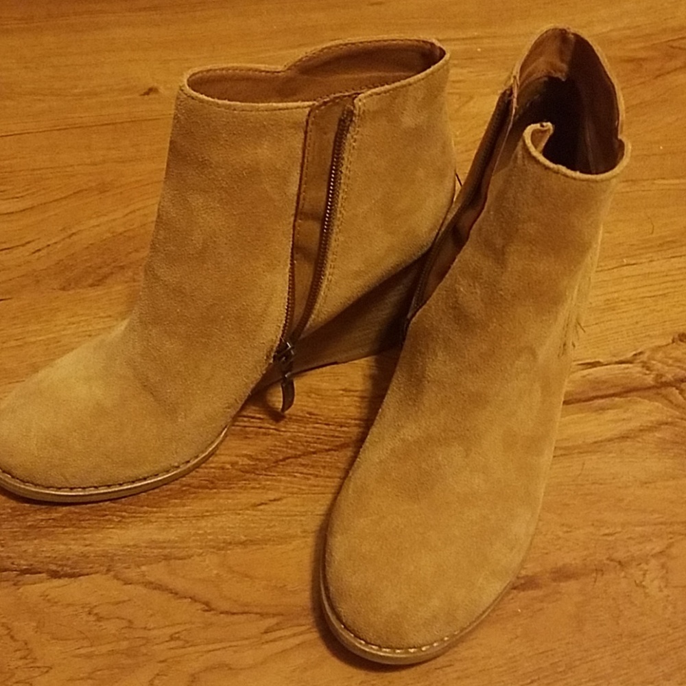Tan wedge booties